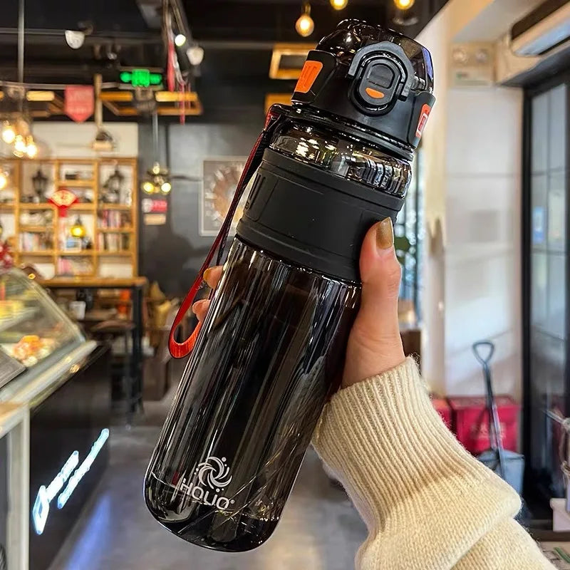 Gourde Sport en Plastique Pour Sortie Extérieure