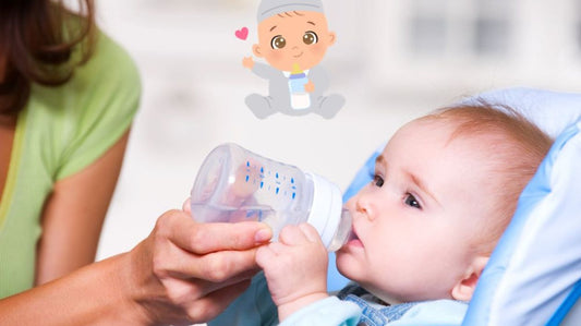 A quel âge bébé peut boire de l'eau ?